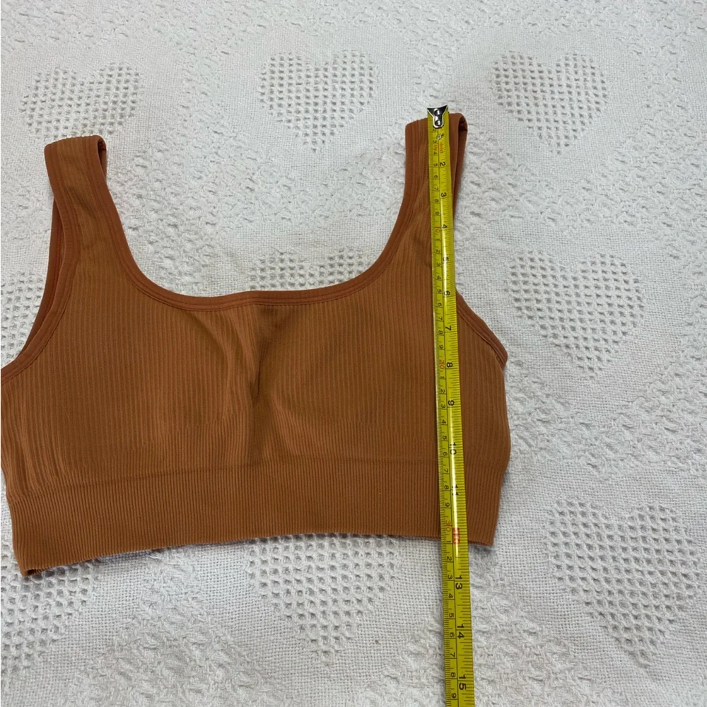 Amazon Ribbed Bralette (M) - Picture 5 of 7